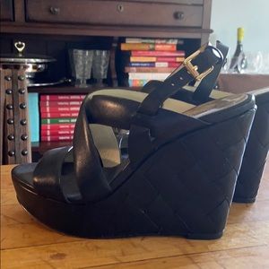 Michael Kors wedge Sandal size 6 1/2.